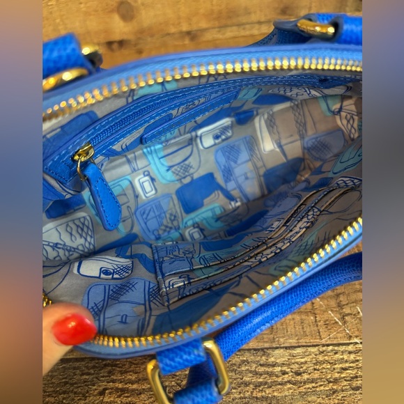 VERA BRADLEY Blue Mini Ikat Diamonds Emma Crossbody Satchel Purse MSRP $168 - Picture 13 of 16